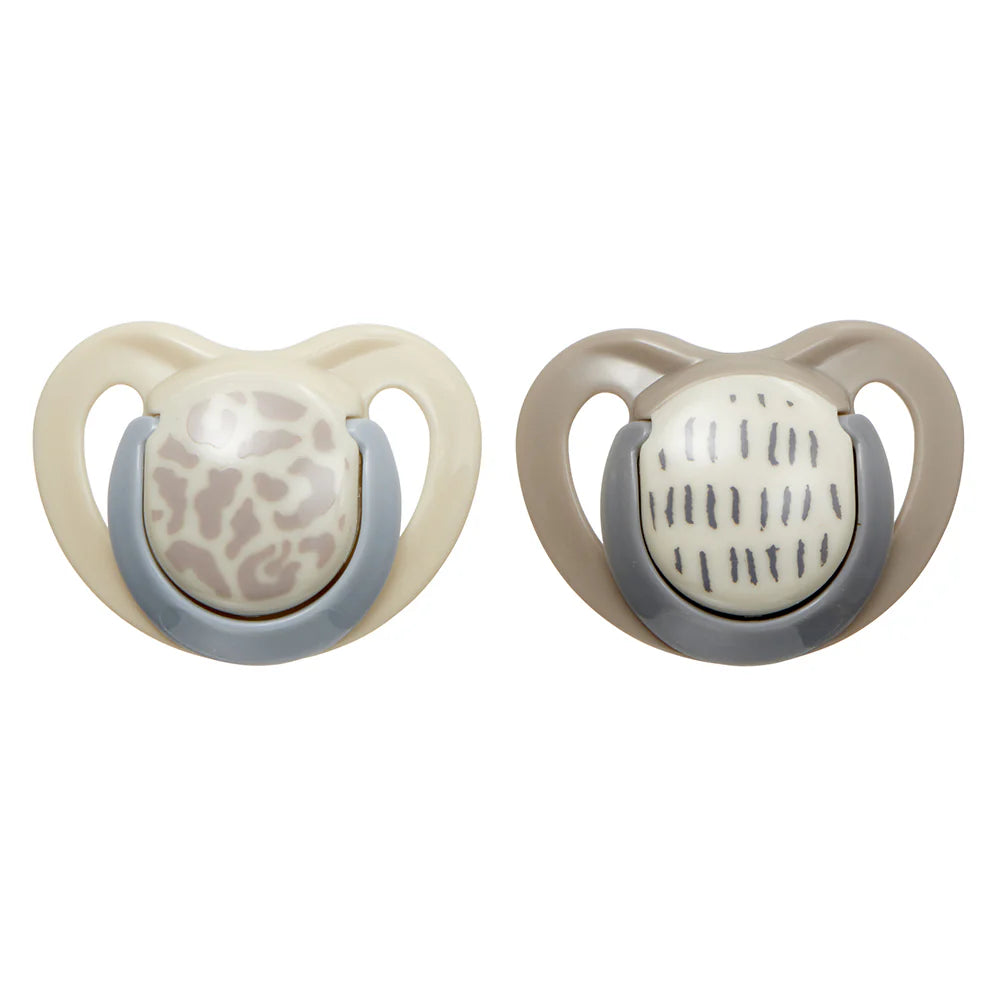 vital baby airflow soother 0 to 6 months 2 pack with steriliser case