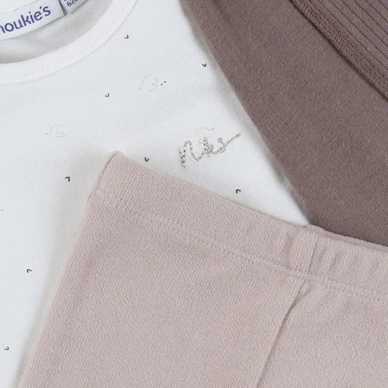 Noukie’s Beige 3-Piece Baby Outfit Set – T-Shirt, Pants & Cardigan