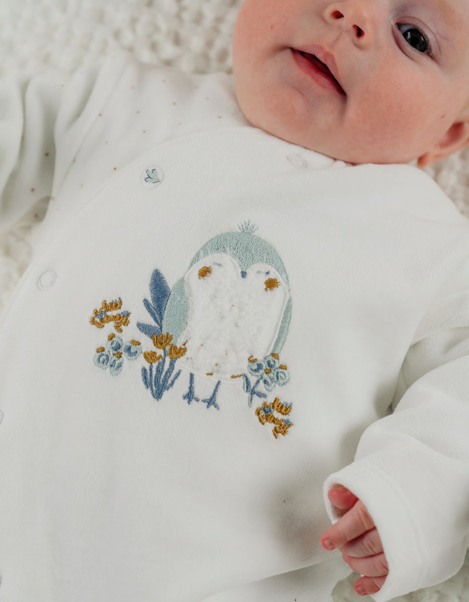 Noukie’s Lovely Bird Off-White Velour Baby Pajamas – Soft & Cozy